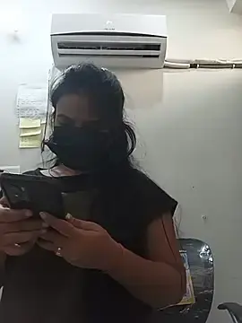 Stripchat Adult Webcam of Riya_hot8