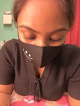 Stripchat Sex Cam of Miss_Mayaa_
