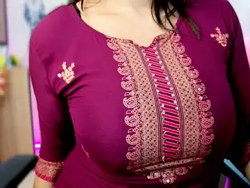 Stripchat Adult Webcam of thyAnvi