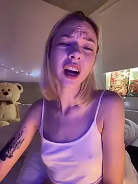 Stripchat Live Sex of _urbestie_