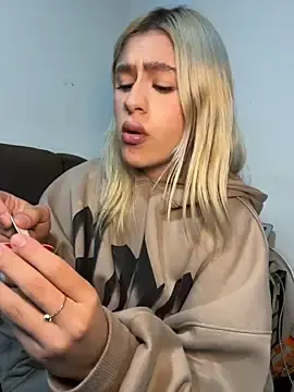 Stripchat Watch Live Sex Cams of Lia-firee