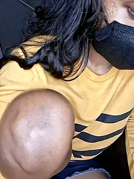 Stripchat Live Porn of isha_zara