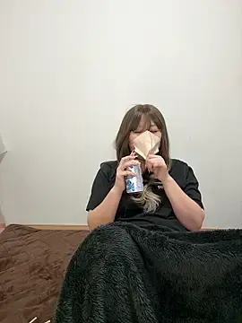 Stripchat Live Sex Cam of sakina-07