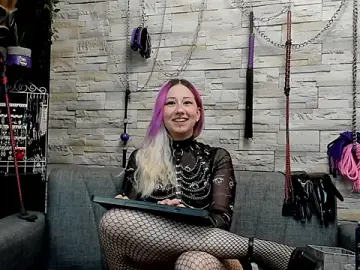 Stripchat Sex Cam of Miss_Kaz