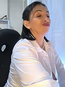 Stripchat Sex Cam of Mrsvictoriaaa