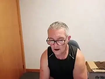 Stripchat Adult Webcam of daddy_man