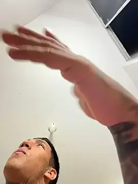 Stripchat Sex Cam of sendfer