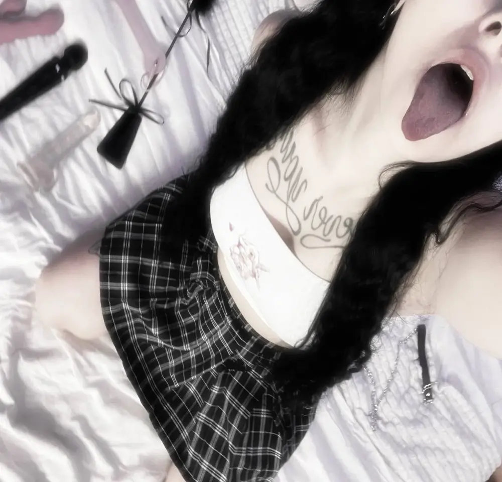 Crystal_somnia
