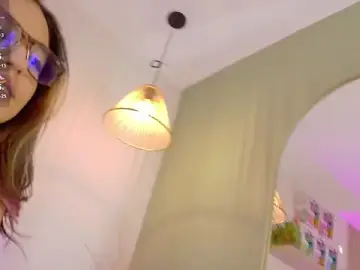 Stripchat Live Sex of emily_bank