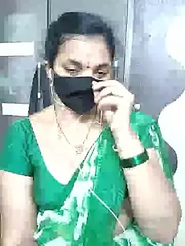 Stripchat Nude Webcam of Leela_555