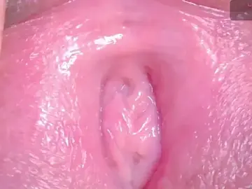 Stripchat Adult Webcam of Alu_ryu