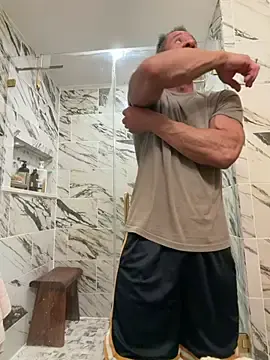 Stripchat Sex Cam of IronDaddyX