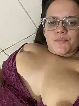 Stripchat Nude Webcam of Laryssinha_69
