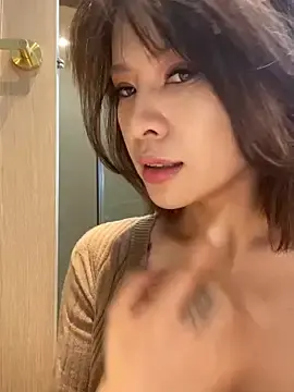 Stripchat Free Porn Cam of Sunflower-77