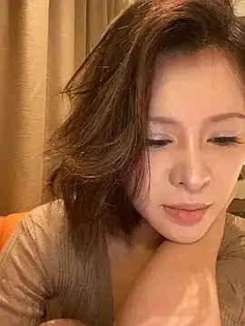 Stripchat Live Sex Cam of Sunflower-77