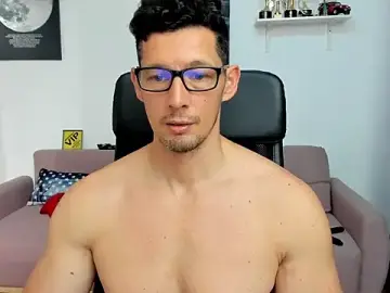 Stripchat Best live sex cam show of BrutusK08