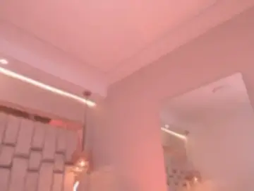 Stripchat Nude Webcam of FoxxxyPink