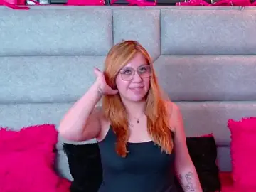 Stripchat Free Porn Cam of Lola_scott