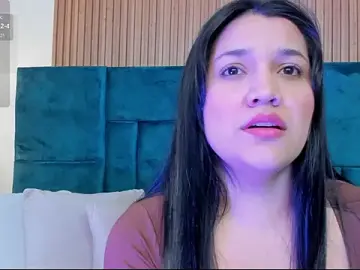 Stripchat Free Porn Cam of Kareena_chopra
