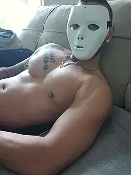 Stripchat Sex Cam of badbrown