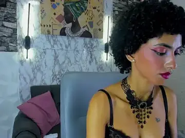 Stripchat Live Sex Cam of Queen_Cuarxxo