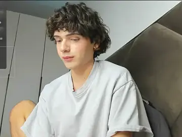 Stripchat Best Webcam of colestorms