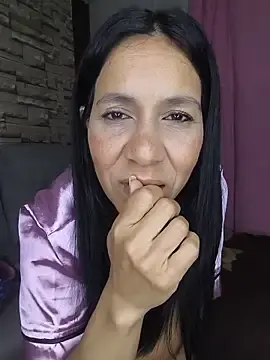 Stripchat Free Porn Cam of Camillemonroe_