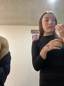 Stripchat Best live sex cam show of Valery_Salmons