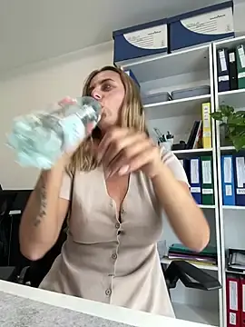Stripchat Live Porn of Hii_Lolla