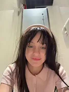 Stripchat Live Porn of MiaTee