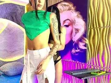 Stripchat Live Porn of Miss_Isa_