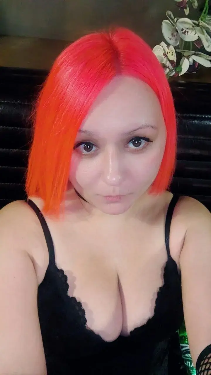 Velvet_Rosse