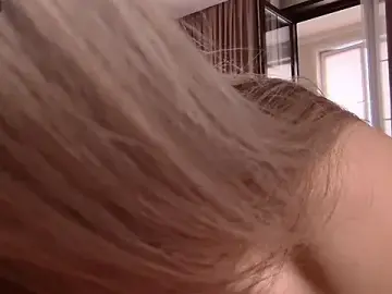 Stripchat Live Porn of niki7377
