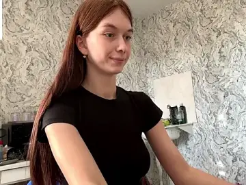 Stripchat Live Sex Cam of HinaDesire