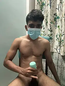 Stripchat Watch Live Sex Cams of Naughtytomboy78