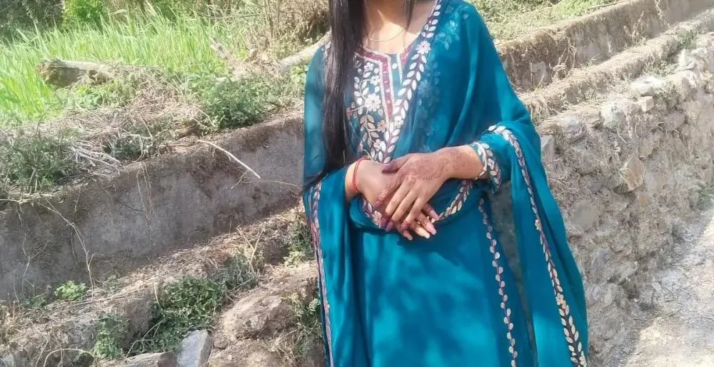Adorable_Esha
