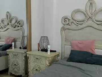 Stripchat Watch Live Sex Cams of damianna_