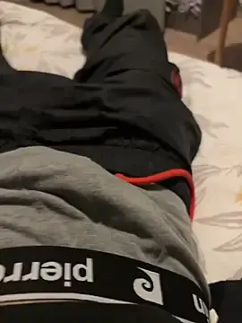 Stripchat Watch Live Sex Cams of nezzyo93