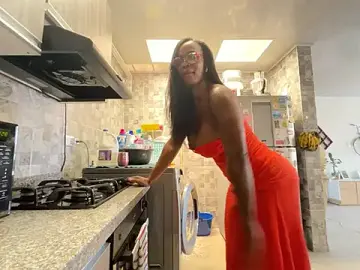 Stripchat Best Webcam of Bustykeyla