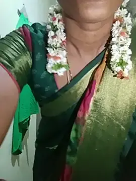 Stripchat Free Porn Cam of Kavya5500