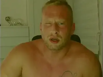 Stripchat Live Sex of FitMarci