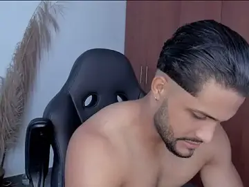 Stripchat Sex Cam of Pier_Simons