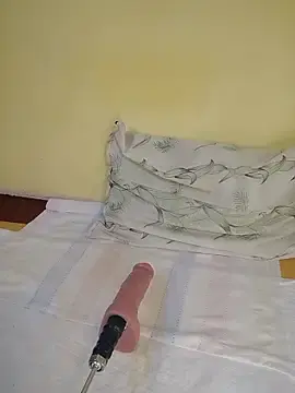 Stripchat Nude Webcam of NiwarthanaSL