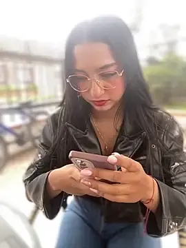 Stripchat Free Live Porn of Daniela_Pink