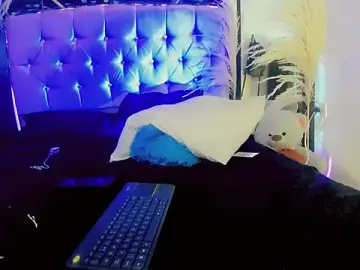 Stripchat Best live sex cam show of cami_valkyrie