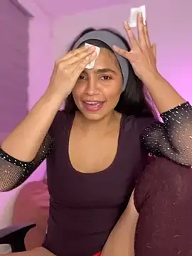 Stripchat Free Porn Cam of holaRosa