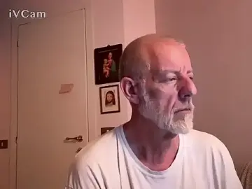 Stripchat Live Sex of PierPesaroX