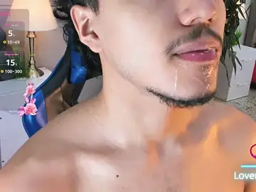 Stripchat Nude Webcam of kai_storn