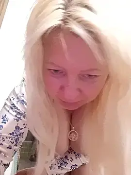 Stripchat Live Sex Cam of Lauri_scherri