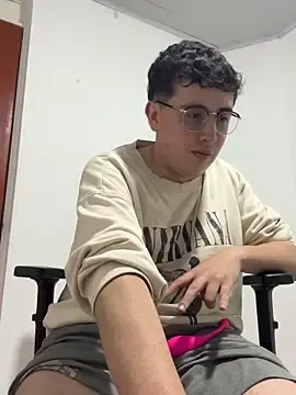 Stripchat Watch Live Sex Cams of Sam_Rush